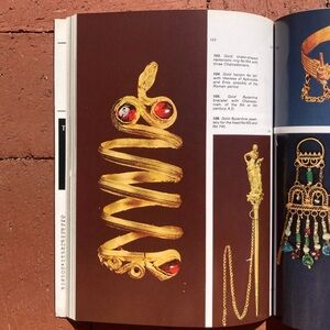 National Museum Sculpture Bronzes Vases Greek Culture Archaeology Art Books